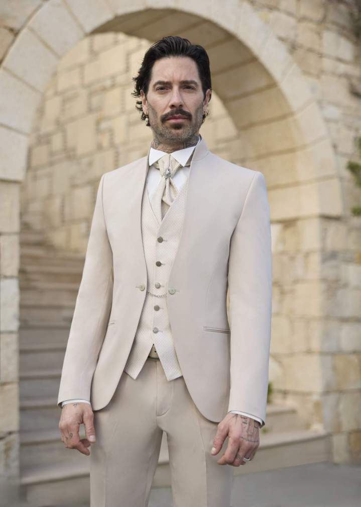 Costumes de mariage